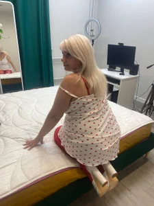 Hella_Fabel Lovely Foto 4