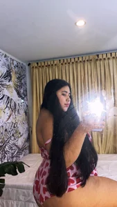 MEREDITHBENSON Too rich to go unnoticed😈🍑 รูป  2