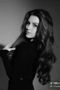 AngelaXBerry Public Bilde