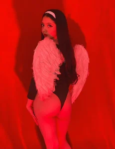 Nathalia_Reyes coquette Pic 6