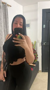 Arya_Leon Public Poză 3