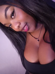 Roonie_garces Sexy natural😘 Pic 2