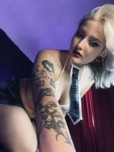 Kallen_kozuky 🍑🍑💙 Pic 6