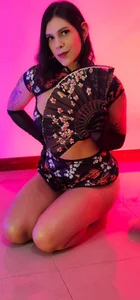 SarahYates Magic colors Pic