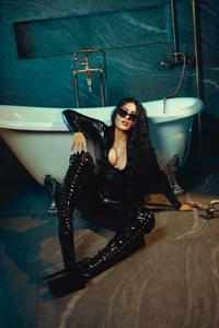 EviePhoenix Desire and latex seduction 🖤  4. fénykép