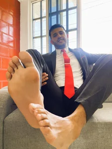 Public de Hideintheoffice  4 photos