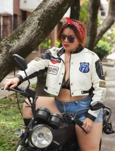 LucyanaSilvaTake a ride😎图片 3