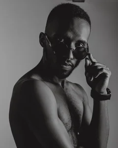 JamesParck Sentional James Foto 4