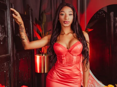 Angelesmith1 Angel or devil? 🔥 Foto 3