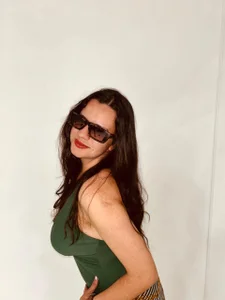 _ChloeRed Public 圖片 2