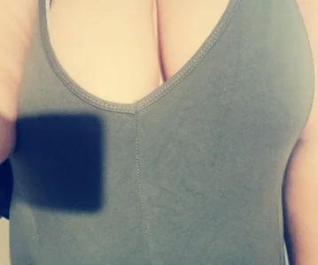 MysteriousScarletteXX Public Pic 4