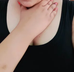 Bold_Vibe Hot Girl Poză
