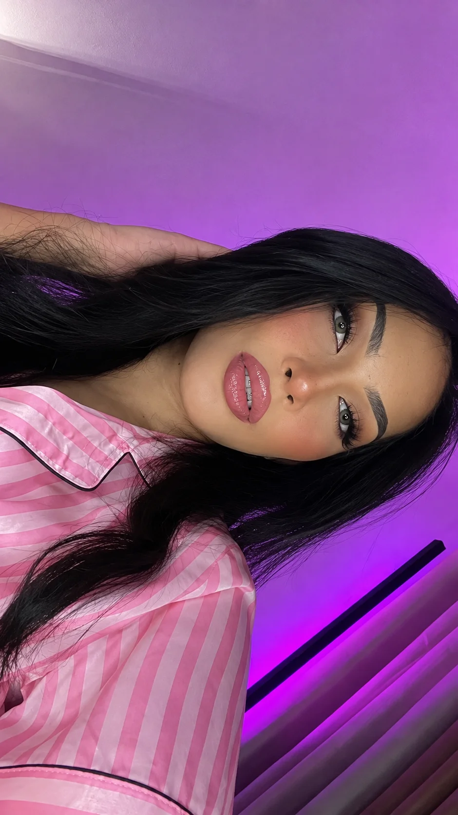 Alicegreenexx Selfies รูป  3