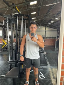 hot69temptation_ Marcus at the gym 🏋️ Pic 3