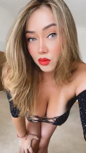 make me horny¡¡😈 od KarenRabitt  5 snímek