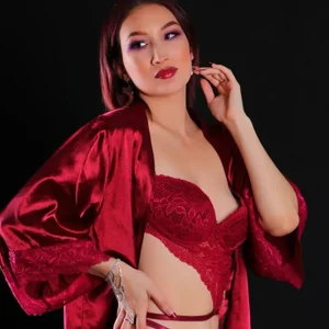 Zdjęcia MarieScoth Red 🔥:  7