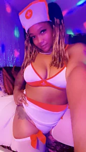 Naughty4Gifters27 Public Pic 6