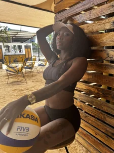 EmilyKisx Public Pic 4