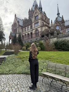 _your_Tessa_ Public Kuva 3