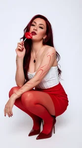 AnastasiaGreey White Pic 3