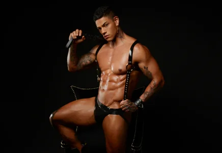Tomy_maylon Dark Temptations Pic 3