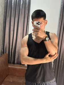 HunterHeat_: I am sexy ( 8 фото)