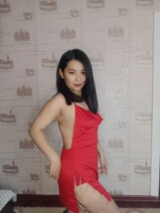 LinneaHylessexy lady图片 2