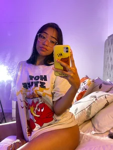 AriannaDavis Skinny and sex addict Pic