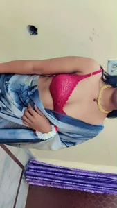 Hot-Sonam 4 Billede