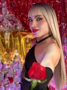 Megan_Do_Santos happy Pic 2