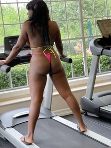 TilaTotti Naughty in Public Foto 4