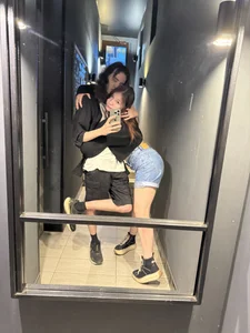 Traharaa me and my girlfriend Foto 4