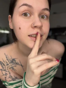 HeatherNextDoor: My favorite fun top and playful mood ( фото)