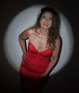 sasi_luna DIVA IN RED Foto 4