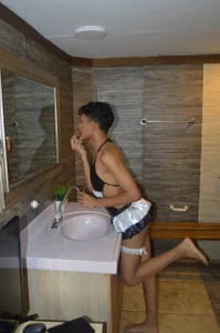 Sammy_Millers your hot maid Foto 4