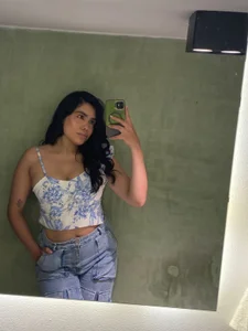 RenataLeclair Pics in the bathroom Billede