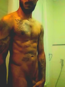 Antonio_shower_time Public รูป  4