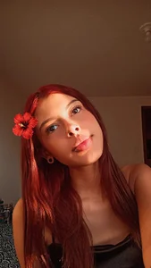 Bella od DaphneHaris  5 snímek