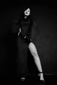 Jennifer_anniston Public Pic 3