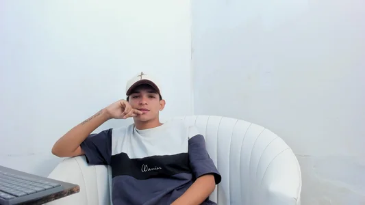 littlecum18 🙈🖤 slika