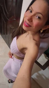 Kattysweety_ Public Pic 3