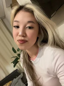 LinnBealee: cutie ( 5 фото)