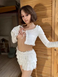 Mary_uw Charm by the window Pic 5