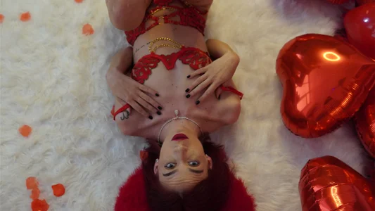KloeyAdams ❤️Will you be my Valentine?❤️ Pic 5