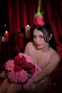 EmilyWithe Valentine's Day 💕 Pic 6