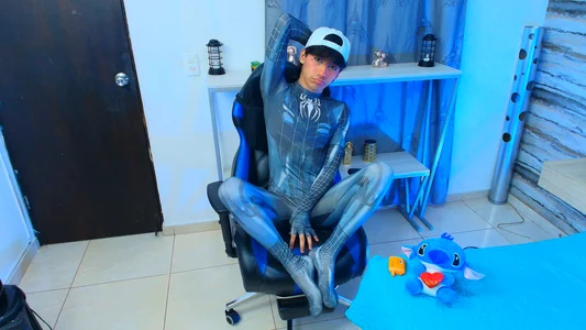 Lovers_21 When I am alone, my imagination flies รูป  6