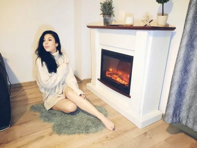 EmillyTaylor Take me Pic 4