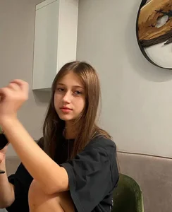 ariana_morty Public Εικόνα 3