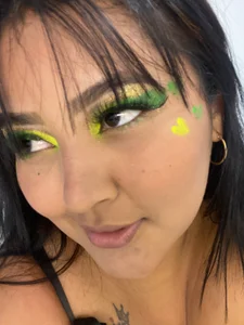 sashaoficial_ Pretty face Pic 3