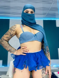 Nayla-Mouna Blue is the color of the sea and heaven Pic 2